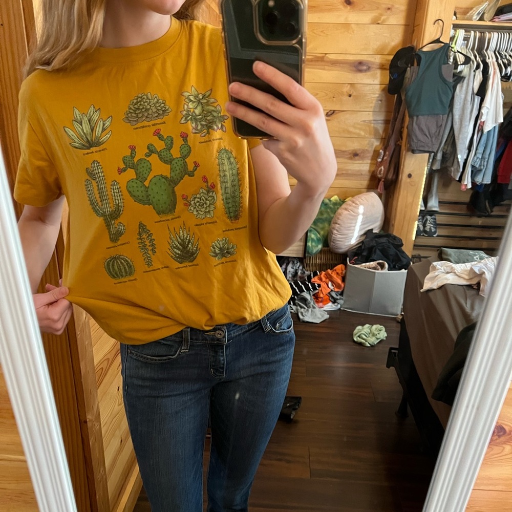 Cactus Tee